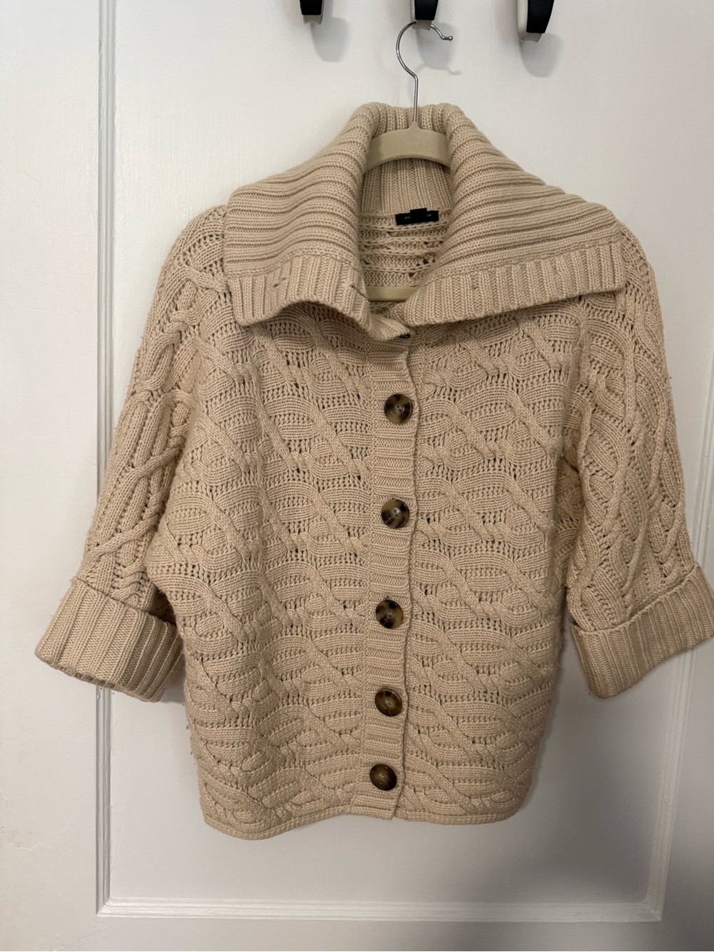 Ann Taylor Cream Cable Knit Cardigan with Shawl Collar Chunky EUC Size Small
